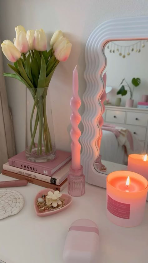 Candles Preppy, Danish Room, Aesthetic Candle, Girl Therapy, Pink Rooms, Pink Room Decor, Dekorasi Kamar Tidur, Pinterest Room Decor, Girly Room