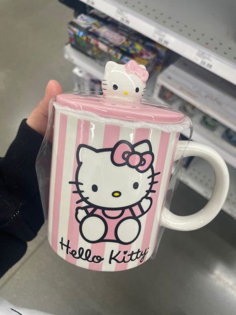 Hello Kitty Pottery, Hello Kitty Boy, Hello Kitty Cup, Hello Kitty Gifts, Hello Kitty Mug, Tokyo Kawaii, Kitty Aesthetic, Hello Kitty Imagenes, Hello Kitty Rooms