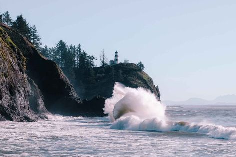 Cape Disappointment, Storm Watching, Coast Guard Stations, Beach Cruiser Bikes, Beach Boardwalk, Waikiki Beach, Winter Storm, Get Outdoors, Sand Castle