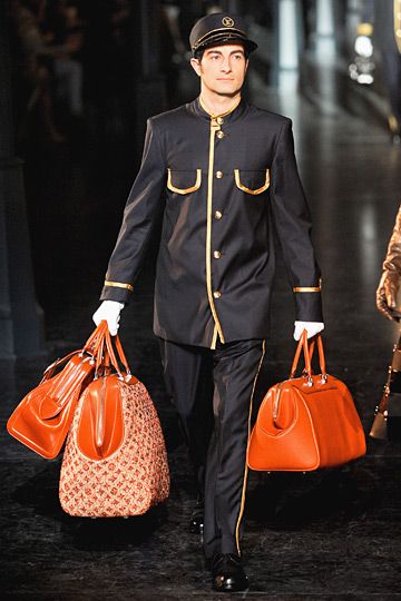 Hotel Uniform, Louis Vuitton Trunk, Staff Uniforms, Hot Bags, Ysl Beauty, Louis Vuitton Fashion, Vuitton Bag, Luxury Life, Paris Fashion Week