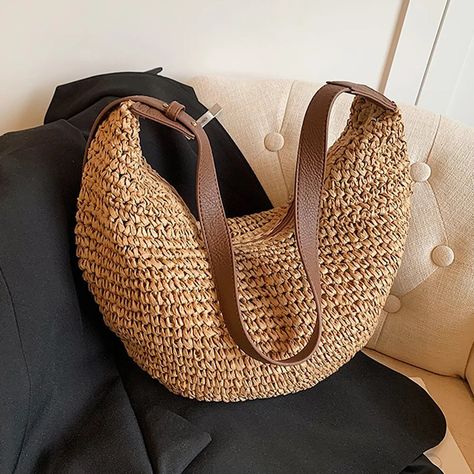 women’s wicker bag for your summer ❤️#bagsummer #dag #summer Summer Beach Bags, Boho Knit, Moon Bag, Straw Beach Bag, Crochet Handbag, Nylon Handbag, Woven Handbags, Wicker Bags, Women Style Casual