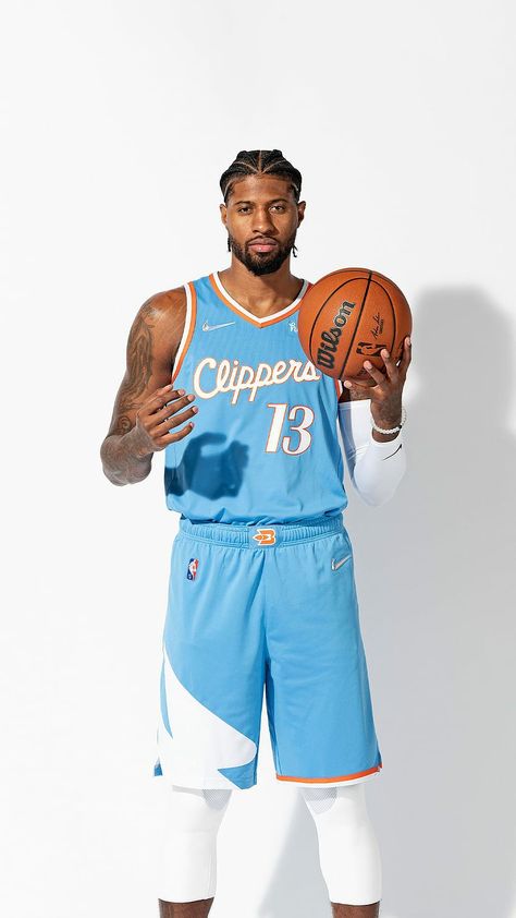 Nike Basketball Wallpapers, Media Day Poses Basketball, Paul George Nba, Paul George 13, Basketball Media Day, Nba Aesthetic, Basketball Poses, Basketball Pictures Poses, Nba Posters