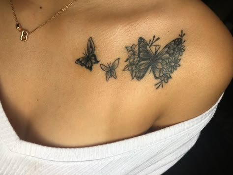 Cover Up Tattoos Collar Bone, Front Collar Bone Tattoo, Collar Bone Cover Up Tattoos For Women, Chest And Collar Bone Tattoos, Top Of Collar Bone Tattoo, Collar Bone Tattoo Aesthetic, Colour Bone Tattoo Women, Under The Collar Bone Tattoo, Double Collar Bone Tattoo