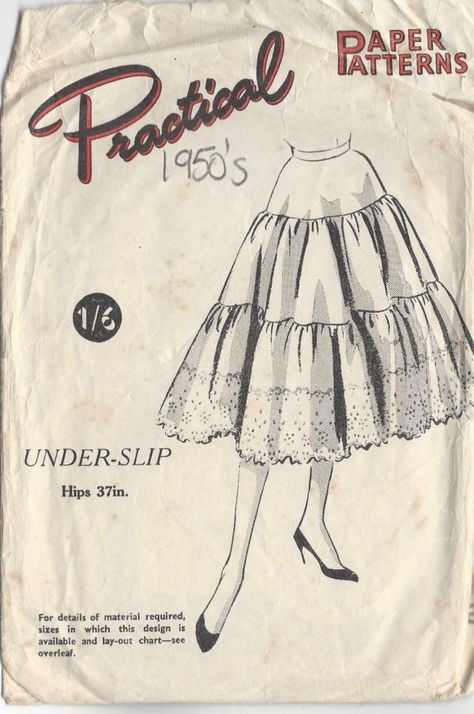 1950s Vintage Sewing Pattern W26" UNDER-SLIP, PETTICOAT (R735) - The Vintage Pattern Shop Funny Face Wedding Dress, Audrey Hepburn Funny, 1950s Petticoat, Audrey Hepburn Funny Face, Decade Fashion, Petticoat Pattern, Grease Costumes, Vintage Vogue Sewing Patterns, Dressmaking Patterns