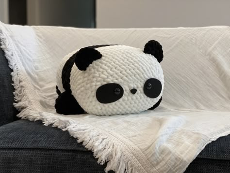 Giant Panda – Amigurumi Crochet Pattern – Clover Needlecraft Magical Crochet, Aesthetic Patterns, Mini Basket, Easy Crochet Animals, Crochet Aesthetic, Confection Au Crochet, Crochet Panda, Crochet Plushies, Crochet Cow