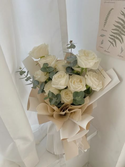 Welcome to our FB group for flower wrapping tutorials everyday! 😘😘😘 Send direct message to us… in 2022 | Luxury flowers, Beautiful bouquet of flowers, Flower bouquet diy White Rose Aesthetic, White Roses Aesthetic, Flower Bouquet Aesthetic, Bouquet White Roses, White Roses Bouquet, Bouquet Aesthetic, White Flower Bouquet, White Rose Bouquet, Flower Bouquet Diy