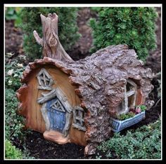 Fairy garden log house Fairy Tree Houses, Fairy Village, Fairy Home, Faeries Gardens, Log House, Fairy Tree, Gnome House, Fairy Garden Houses, Diy Fairy