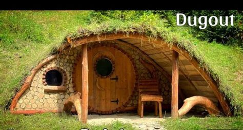 How To Build A Hobbit House, Hobbit House Diy Miniature, Hobbit House Ideas, Hobbit Shed, Dugout House, Hobbit Hole Interior, Hobbit Hole Playhouse, Hobit Houses, Hobbit House Kit