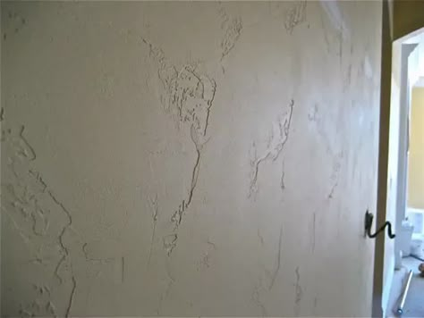 Drywall Design Ideas, Skip Trowel Texture, Stucco Interior Walls, Sheetrock Texture, Trowel Texture, Wall Texture Types, Wall Texture Ideas, Ceiling Texture Types, Plaster Wall Texture