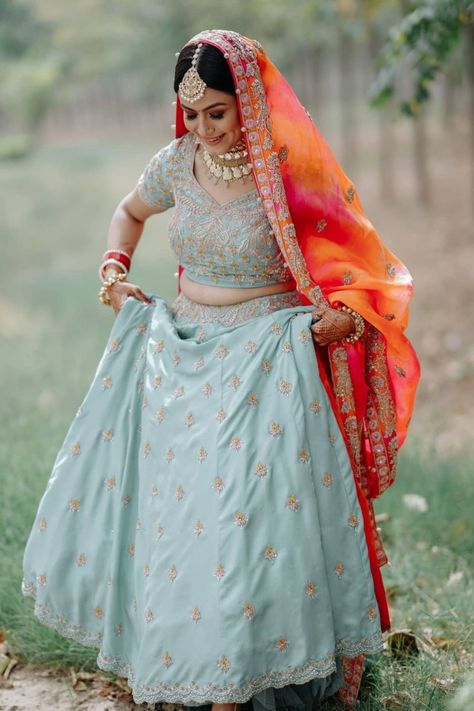 Indian Bridesmaid Outfits, Light Blue Lehenga, Orange Dupatta, Combination Dresses, Indian Wedding Bride, Indian Wedding Fashion, Latest Bridal Lehenga, Indian Outfits Lehenga, Wedding Lehenga Designs