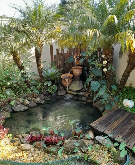 Waterfalls Backyard Diy, Fish Pond Gardens, Garden Pond Design, Small Pond, Diy Garden Fountains, Waterfalls Backyard, Backyard Diy, Pond Design, Ponds Backyard