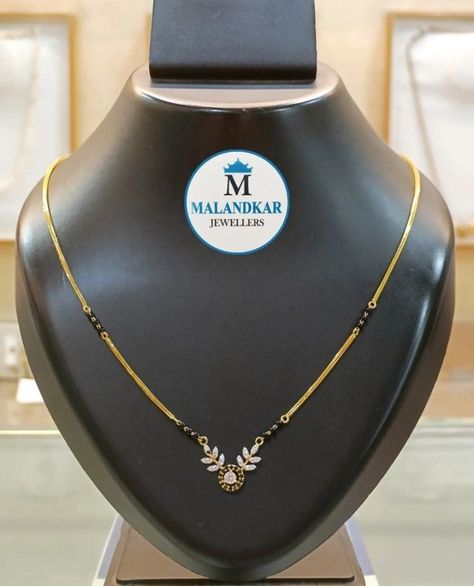 22k Gold Mangalsutra Design, Trending Mangalsutra Designs Gold, Short Nala Pusalu Gold Latest, Simple Black Beads Chain Gold, Diamond Nallapusalu, Black Beads Earrings Gold, Short Mangalsutra Designs Gold Modern, Minimal Mangalsutra Designs, New Mangalsutra Designs Gold