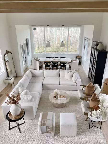 White Sectional With Chaise, House Couches Living Rooms, Large Living And Dining Room Combo, Square Lounge Ideas, Long Living Room Dining Room Combo, Utopia Couch, Wide Living Room Ideas, Living Room Designs With Sectional, Square Living Room Ideas