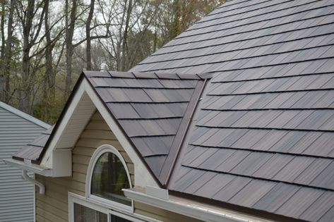 Comparing Metal Roofing: Metal Shake vs. Metal Slate | News and Events for Global Home Improvement Metal Roof Cost, Metal Shake Roof, Cottage Roof, Metal Shingle Roof, Metal Roofing Systems, Metal Roof Houses, Metal Roof Installation, Metal Shingles, Shake Roof