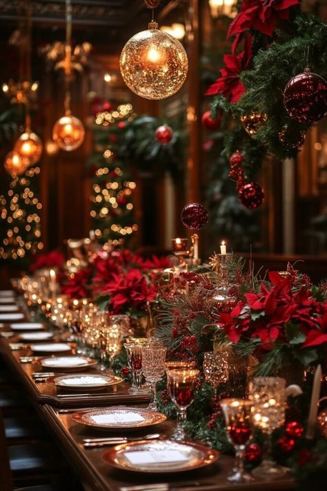 29 Christmas Party Decor Ideas for a Festive and Cozy Celebration Cocktail Christmas Party Decor, Christmas Office Party Decor, Christmas Eve Party Decor, Holiday Dinner Party Decor, Outdoor Christmas Party Decorations, Corporate Christmas Party Decorations, Christmas Gathering Ideas, Christmas Party Decor Ideas, Christmas Host