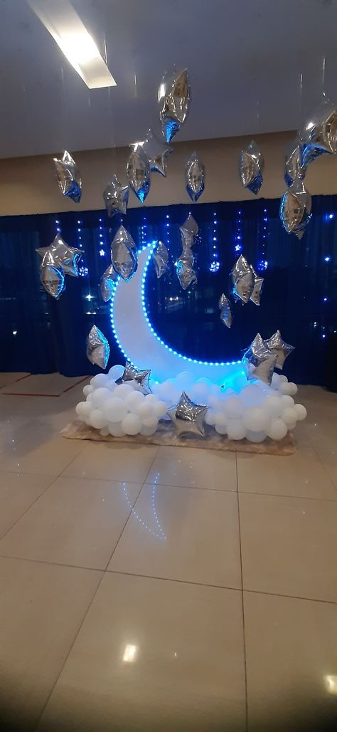 Sun And Moon Quinceanera Theme, Moonlight Theme Party, Out Of This World Homecoming Theme, Starry Night Prom Decorations, Prom Themes Starry Night, Under The Stars Quinceanera Theme, Under The Stars Party, Quince Theme Ideas, Under The Stars Decorations