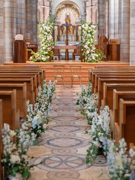 Destination Wedding at Chateau de Labro Church Wedding Flowers, Church Wedding Ceremony, French Wedding Style, Church Wedding Decorations, Garden Weddings Ceremony, Winter Wedding Flowers, Dream Destination Wedding, Spring Wedding Flowers, Wedding Flowers Summer