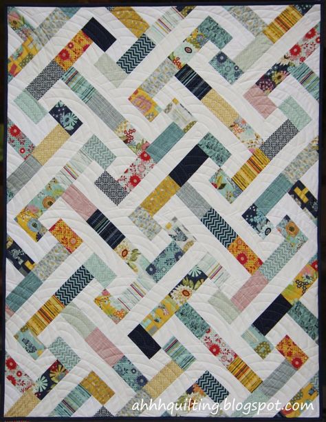 Easy Quilting Design, Pb And J, Charm Square Quilt, Charm Quilts, Charm Pack Quilts, Jelly Roll Quilt, Jelly Roll Quilts, Jelly Roll Quilt Patterns, Quilt Modernen