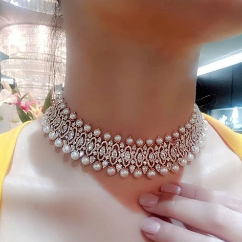 White Stone Cubic Zirconia Micro Pave Setting Wedding Choker Begani Jewels, Kalung Choker, Choker Necklace Designs, Antique Jewellery Designs, Diamond Necklace Designs, Pearl And Diamond Necklace, Indian Jewellery Design Earrings, Wedding Jewellery Collection, Rock Jewelry