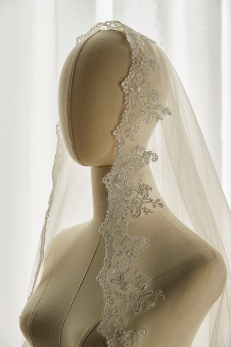 Lace Edge Bridal Veil, Mantilla Lace Wedding Veil, Lace Veil, Crochet Rose Lace Veil, Church Wedding Veil, Scalloped Edge Veil - Etsy Scalloped Wedding Veil, Cute Wedding Veil, Lace Wedding Dress Veil, Fairytale Wedding Veil, Catholic Veil Wedding, Wedding Dresses Veil, Veil Aesthetic, Veil Designs, Lace Trim Veil