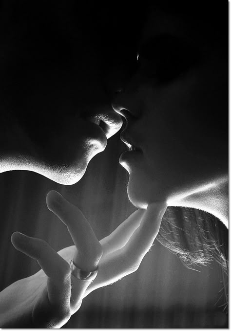 Kiss Poem, Foto Tips, Love Deeply, Foto Art, Love Is, The Kiss, 인물 사진, A Kiss, Fifty Shades