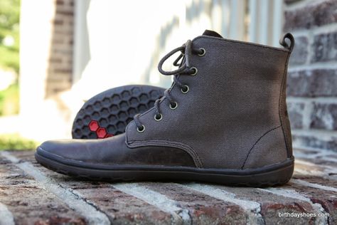 Camper Boots, Minimalist Boots, Vibram Fivefingers, Minimalist Shoes, Winter Birthday, Waxed Canvas, Pull Up, Flat Shoes, All Black Sneakers