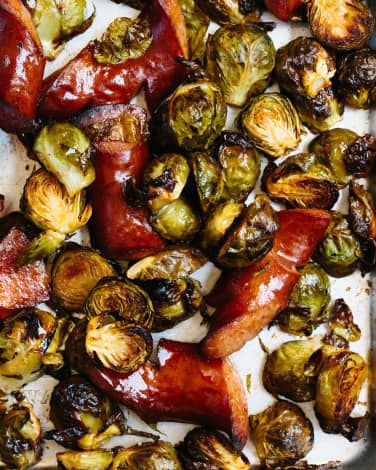 Kielbasa And Brussel Sprouts Recipes, Kielbasa And Brussel Sprouts, Kilbasa Sausage Recipes, Roasted Brussel Sprouts Oven, Kielbasa Recipes, Polish Sausage, Sausage Dishes, Shredded Brussel Sprouts, Easy Pie Recipes