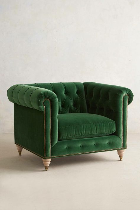 Green Velvet Chair, Sofa Layout, Chesterfield Armchair, Sofa Ideas, Comfy Seating, Plywood Furniture, Velvet Chair, Chesterfield Chair, Chesterfield Sofa