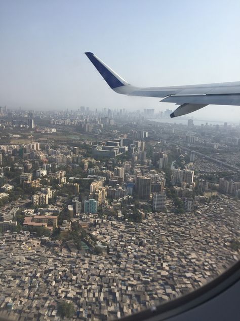 Mumbai From Airplane, Mumbai Aeroplane View, Mumbai Flight View, Mumbai Airport Instagram Story, Mumbai Airport Snapchat Stories, Bombay Airport, City Slums, Mumbai Travel, Airplane Landing