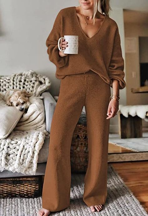 Sweater Lounge Set, Sweater Lounge, Lounge Suit, Loungewear Outfits, Knitted Suit, Sweatsuit Set, Estilo Chic, Loungewear Sets, Loungewear Set