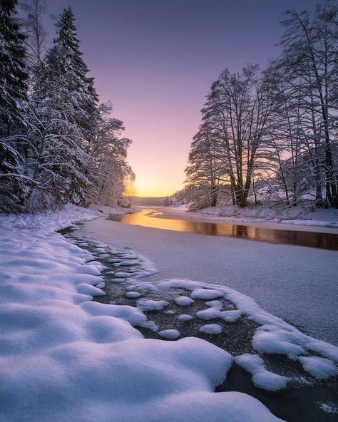 White magic - Hans Gunnar Aslaksen on Fstoppers Nature Photography Tips, Wallpaper Bts, Winter Wallpaper, Winter Magic, Winter Scenery, Winter Beauty, Snow Scenes, Winter Wonder, Sunrise Photography