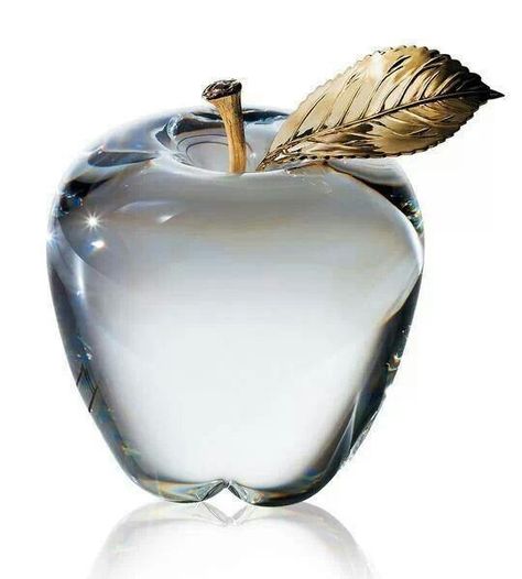 Steuben Glass, Art Of Glass, Golden Apple, Glas Art, Apple Shaped, Apple A Day, Apple A, Glass Figurines, Gorgeous Glass