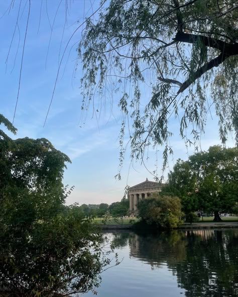 #nashville #picnic #park Centennial Park Nashville, Girls Road Trip, Picnic Park, Taylor Swift Aesthetics, Romanticize A Quiet Life, Centennial Park, A Quiet Life, Nashville Trip, Taylors Version