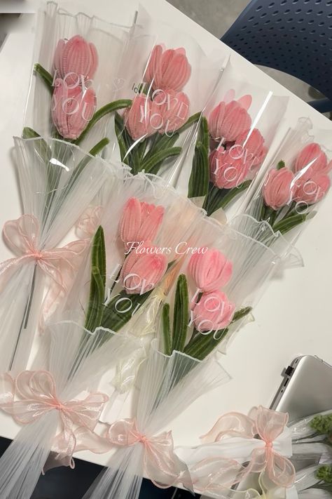 small pink tulip bouquets Small Wrapped Bouquet, Small Pink Bouquet, Simple Bouquet Of Flowers, Simple Flower Bouquet, Tulip Bouquets, Fuzzy Wire, Single Bouquet, Small Bouquet Of Flowers, Artificial Flower Bouquets