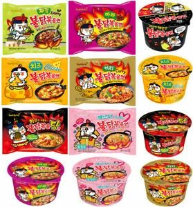 Noodle Korean, Samyang Ramen, Fire Noodles, Ramen Spicy, Snacks Japonais, Hot Chicken Flavor Ramen, Ramen Flavors, Japan Street Food, Fried Noodle