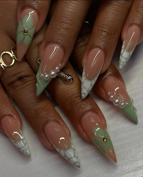 3d Flower Nails, Stiletto Nails Designs, Classy Acrylic Nails, Almond Nails Designs, Long Square Acrylic Nails, Nail Swag, Acrylic Nails Coffin Short, Short Acrylic Nails Designs, Pink Acrylic Nails