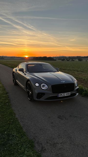 Bentley Continental Gt Aesthetic, Bentley Continental Gt Wallpapers, Bentley Continental Gt Black, Bentley Car Wallpapers, Bentley Aesthetic, 2022 Bentley Continental Gt, Bentley Gt Speed, Bentley Gt Continental, Bentley Wallpaper