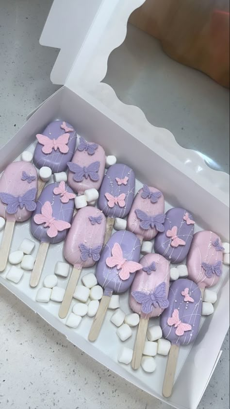 Cake Pops Butterfly Theme, Butterfly Party Dessert Table, Purple Petit Fours, Pastel Party Food Ideas, Cake Pops Butterfly, Butterfly Cupcakes Purple, Butterfly Cake Pops Birthday, Purple Butterfly Quinceanera Theme Cake, Butterfly Candy Table Ideas