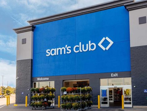 6 Mistakes You Shouldn’t Make When Shopping At Sam’s Club, According To A Member Warehouse Club, Sam’s Club, Kenny Scharf, Back Stretcher, Culture Quotes, Money Saving Advice, True Money, Best Things To Buy, Event Business