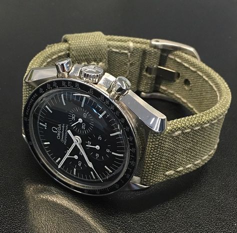 Speedmaster Omega, Trendy Watches, Mens Fashion Watches, Amazing Watches, Stylish Watches, Rolex Gmt, Custom Watch, Vintage Canvas, Omega Speedmaster