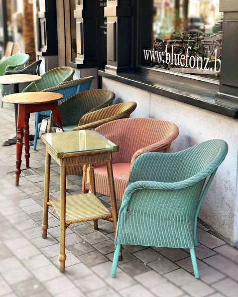 Blue Fonz on Instagram: “The sun is out ☀️!! Our terrace is ready for you.  We are open today from 12-18 !! More than welcome !! #lloydloom #original #papiermache…” Painted Rattan Table, Cane Outdoor Furniture, Pavilion Interior, Paint Wicker, Lloyd Loom Chair, Upcycle Chair, We Are Open Today, Shed Makeover, Upcycling Furniture