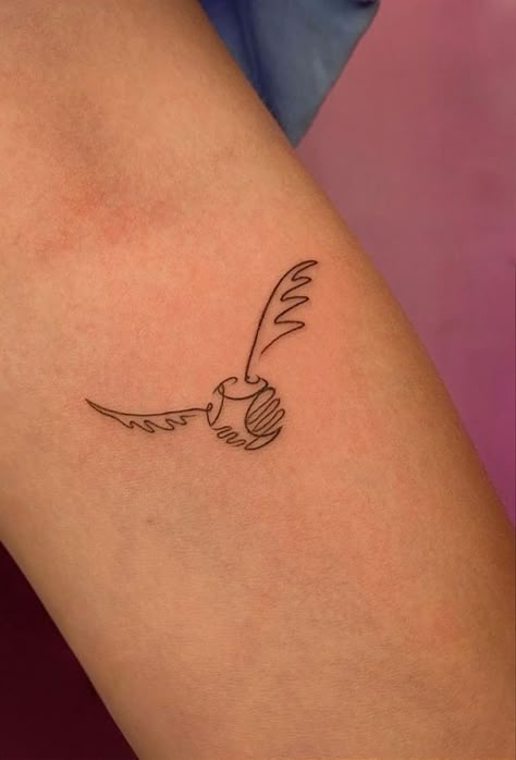 Harry Potter Tattoos Quidditch, Neck Minimal Tattoo, Harry Potter Back Tattoo Women, Harry Potter Line Art Tattoo, Harry Potter Related Tattoos, Glorious Purpose Tattoo, Harry Potter Neck Tattoo, Golden Snitch Tattoo Design, Small Tattoo Harry Potter