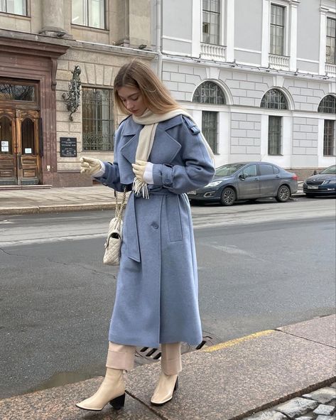 Light Blue Coat Outfit, Blue Coat Outfit, Blue Outfit Winter, Light Blue Coat, World Fashion, Label M, Color Combinations For Clothes, Winter Fashion Outfits Casual, Blue Coat