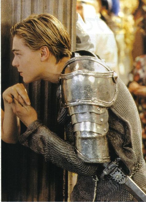 Romeo Costume, Sharing Pfp, Leonardo Dicaprio Hair, Leonardo Dicaprio Romeo, Romeo Montague, Romeo Juliet 1996, Juliet 1996, Abbey Cowen, Leonardo Dicaprio Movies