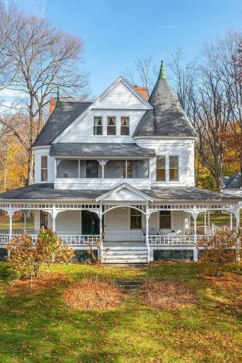 1880 Victorian For Sale In Lee Massachusetts Old Farmhouse Exterior 19th Century, Massachusetts Cottage, Lee Massachusetts, Manifesting A House, Victorian Farmhouse Exterior, Old Farmhouse Exterior, Dream Home Farmhouse, Massachusetts Homes, Massachusetts Houses