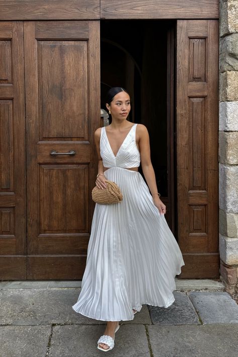 Say "I do" to these alternative bridal outfits, perfect for rehearsal dinners, bridal showers or achieving a modern take on a traditional bridal look.

🏷️ Bridal outfits, wedding, bridal party, casual bridal outfits, rehearsal dinner, bridal shower Rehearsal Dinner Dress Casual, Bridal Outfit Ideas Casual, Country Rehearsal Dinner Outfit, Casual Bridal Outfit, Dinner Dress Casual, Bridal Outfits Wedding, Wedding Shower Outfit, Traditional Bridal Look, Bridal Outfit Ideas