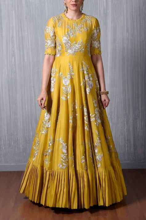 Long Frocks For Women, Frocks For Women, Ethereal Elegance, Long Frock Designs, Floral Frocks, Long Gown Design, Anarkali Dress Pattern, Frock For Women, Long Gown Dress