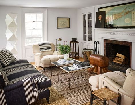 George Kolasa East Hampton Hamptons Farmhouse, City Cottage, Build A Table, Hamptons Home, New House Living Room, Hamptons House, Neutral Living Room, Old Farmhouse, French Country House