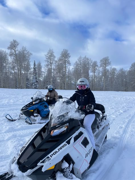 Snow Activities Aesthetic, Mount Snow Vermont, Snow Mobile Pictures, Snowmobile Photoshoot, Snow Mobile Outfit, Snow Mobile Aesthetic, Family Trip Aesthetic, Snowmobile Aesthetic, Canada Vision Board