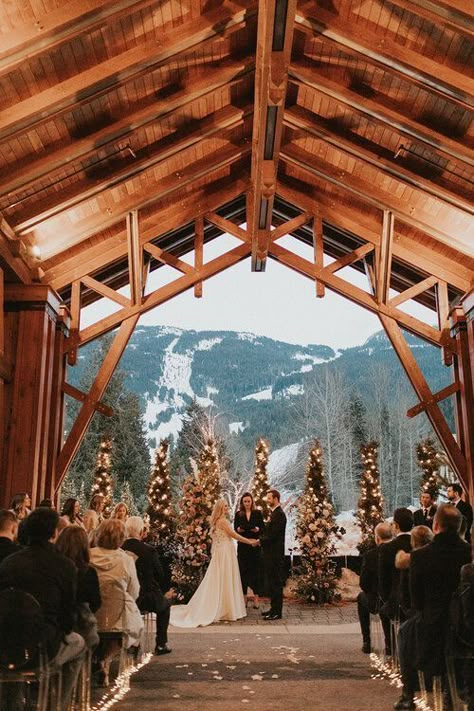 Mountain Wedding Winter, Winter Destination Wedding, Snowy Wedding Venues, Nita Lake Lodge Wedding, New England Winter Wedding, Barn Winter Wedding, Alaska Wedding Venues, Winter Lodge Wedding, Lodge Wedding Decor